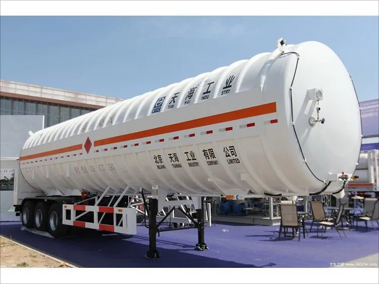 Cryogene vloeibare semi-oplegger